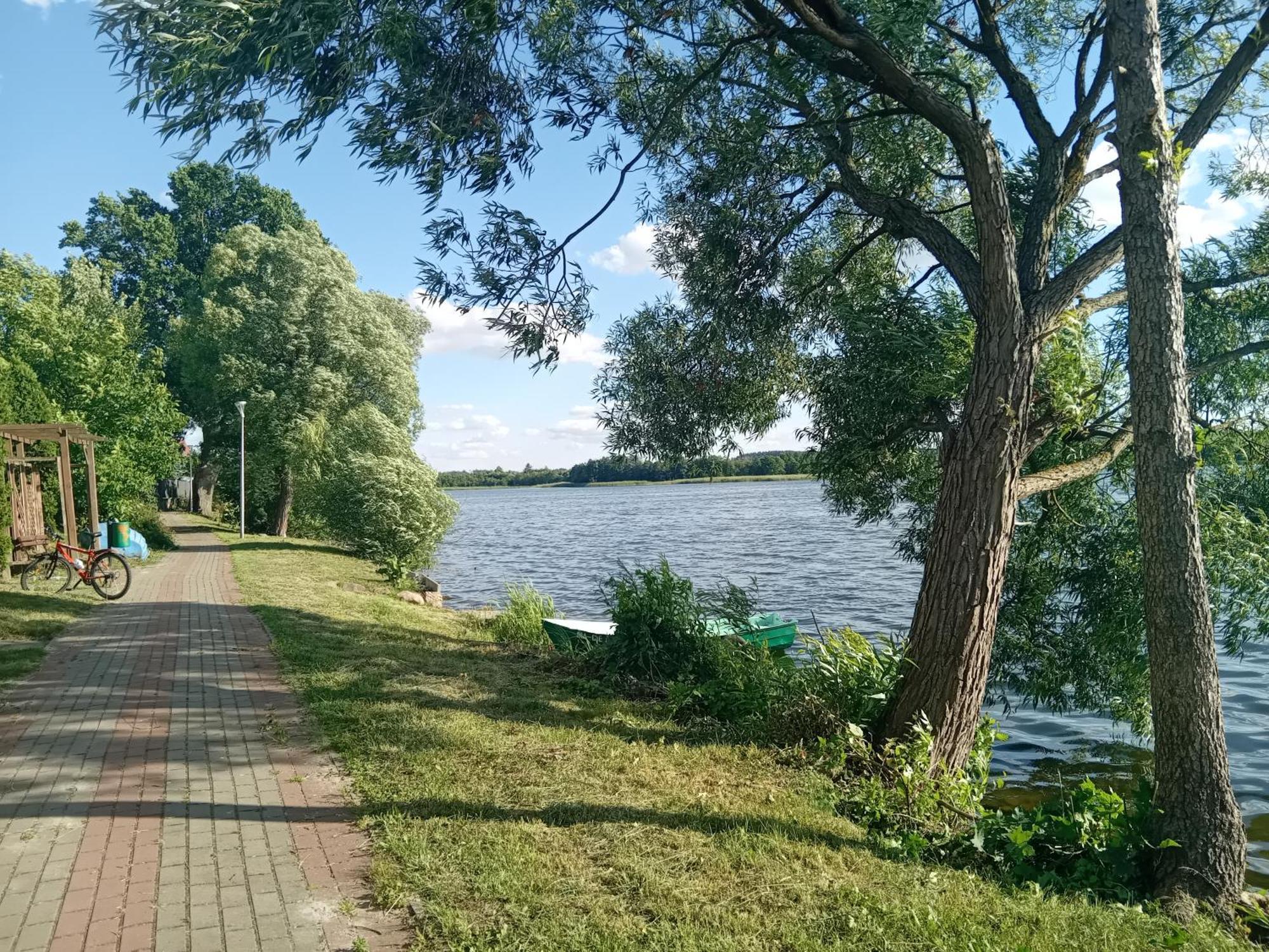 Pokoje Goscinne Sloneczny Klon Dabrowno Kültér fotó